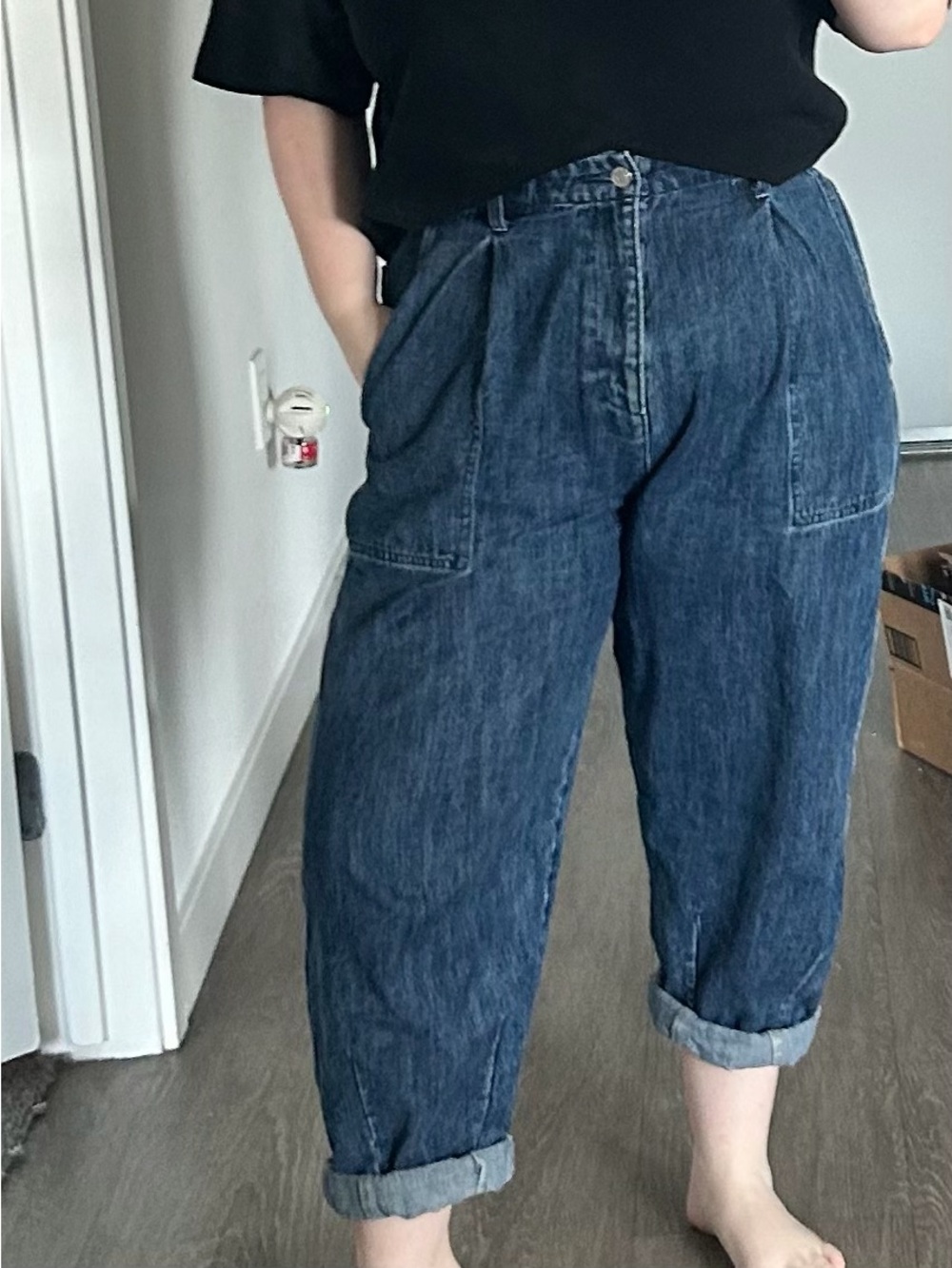 Barrel Leg Jeans with Elastic Waist Band from Wray *NO LONGER IN BUSINESS*